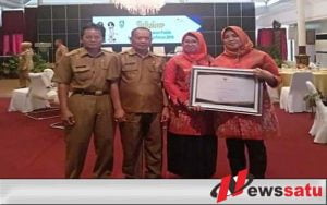 DPPKB Ogan Komering Ilir Dapat Penghargaan Inovasi Pelayanan Publik Program KB Emas