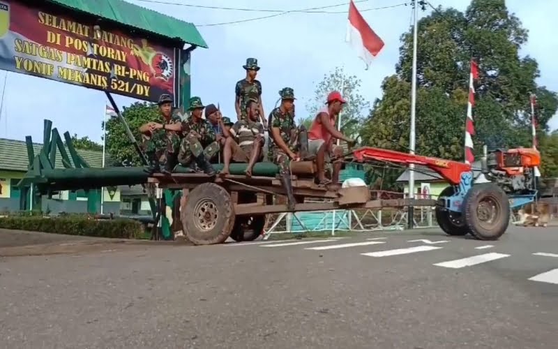 Suku Yei Sambut Pembangunan Penerangan Satgas Pamtas Yonmek 521DY