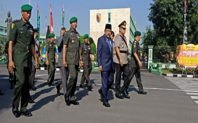 Pangdam; TNI-AD Mengabdi dan Membangun Bersama Rakyat