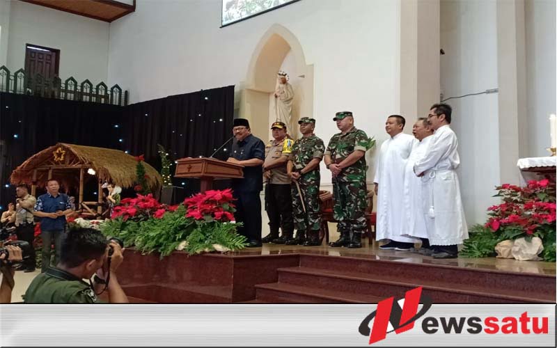 Pangdam V Brawijaya Bersama Forkopimda Jatim Kunjungi Gereja Di Surabaya Pangdam V Brawijaya Bersama Forkopimda Jatim Kunjungi Gereja Di Surabaya