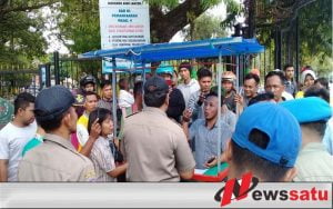 Penertiban PKL Di Arek Lancor Pamekasan Nyaris Ricuh