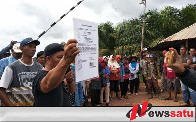 Ratusan Warga Ogan Komering Ilir Demo PT Kelantan Sakti