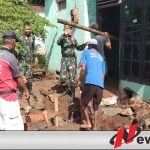 TNI Cilacap Bantu Bedah Rumah Warga