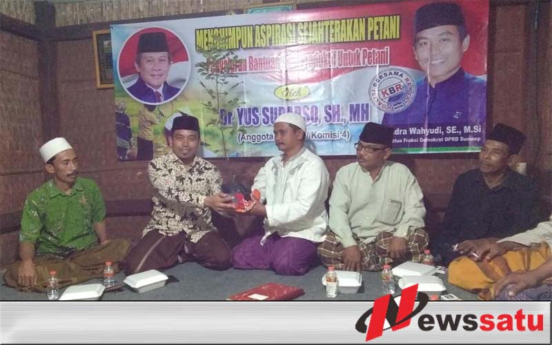 Politisi Demokrat Sumenep Berikan 7 Ribu Bibit Kelengkeng Diamond Pada Warga