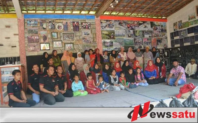 STIH Zainul Hasan Genggong Peduli Koban Bencana Banjir