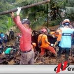 Tim Gabungan Terus Evakuasi Korban Longsor Sukabumi