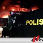 Toko Kembang Api Di Mataram Terbakar