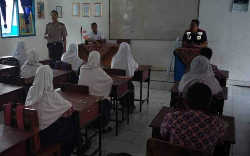 Polres OKI Gelar Sosialisasi Bahaya Narkoba di SMPN I Jejawi