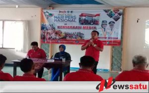 Kominfo Probolinggo Rayakan HPN 2019 di Pantai Wisata Bentar