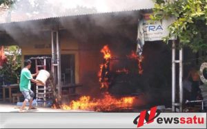Sebuah Bengkel di OKI Kebakaran, Satu Unit Mobil Ikut Hangus