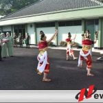 Tari Remo Sambut Kedatangan Mayjen TNI Wisnoe di Makodam V Brawijaya