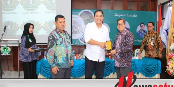 Pemerintah Desa Dalam Menghadapi Era Society