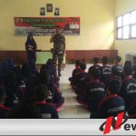 Pelajar SMPN 4 Jember Dibekali Wasbang oleh Pabintal Korem 083 Baladhika Jaya