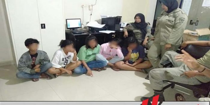 Satpol PP OKI Amankan Belasan Anak Punk