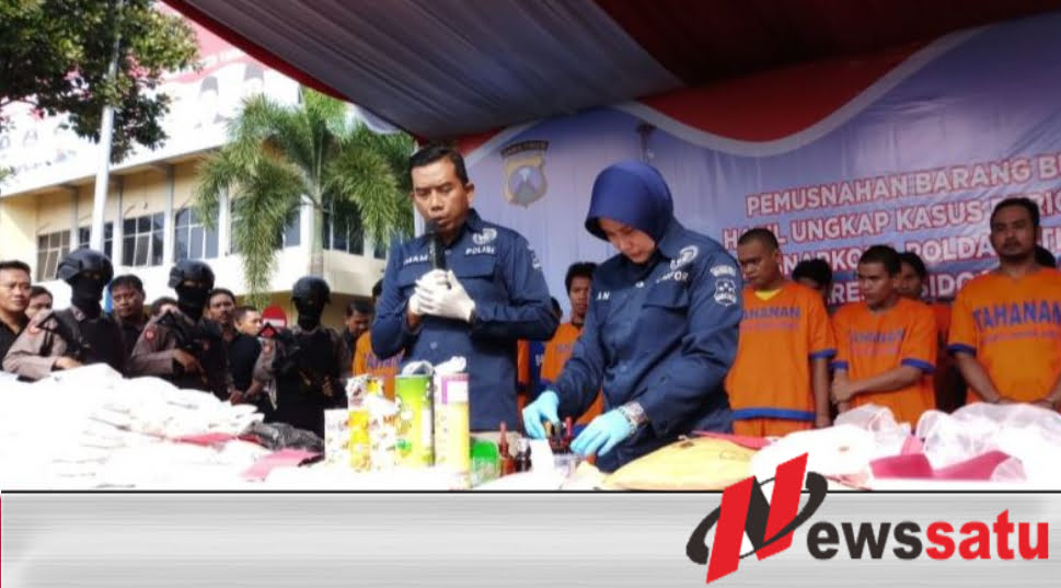 Polda Jatim Musnahkan 21 Kg Sabu Jaringan Internasional