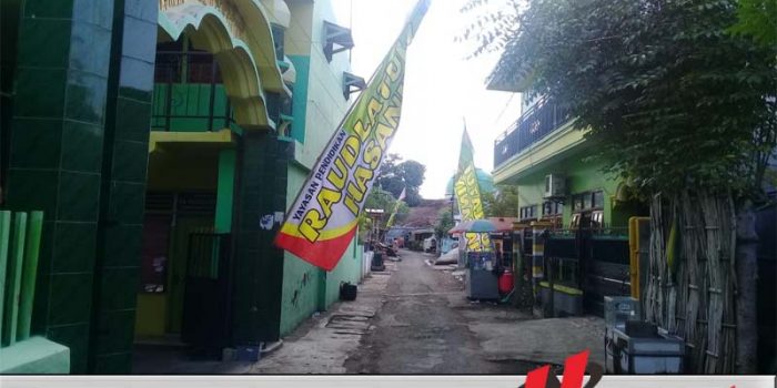 Mantan Ketua PWNU Jatim Hadiri Pengajian Umum di PP Raudlatul Hasaniyah