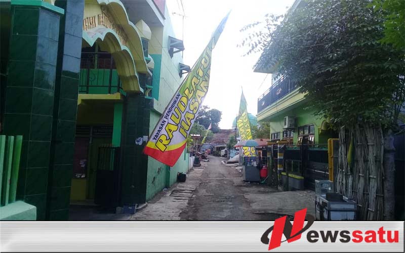 Mantan Ketua PWNU Jatim Hadiri Pengajian Umum di PP Raudlatul Hasaniyah