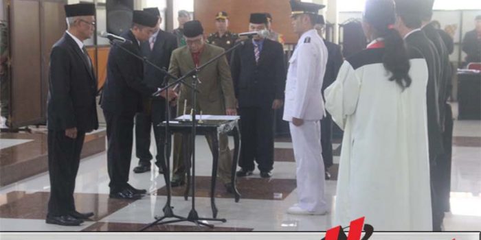 Bupati Bondowoso Lakukan Rotasi Jabatan Di Dinas Pendidikan