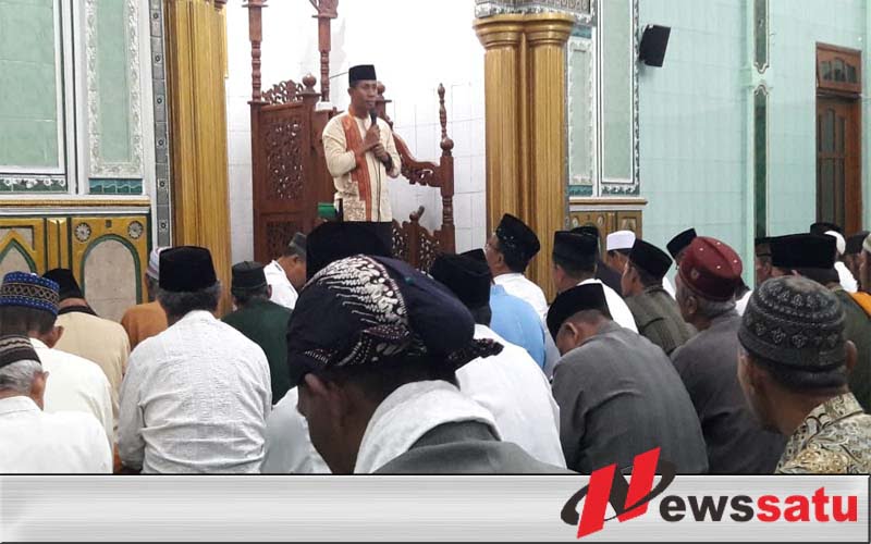 Dandim 0831 Surabaya Timur Khutbah di Masjid Roudlotul Jannah Surabaya