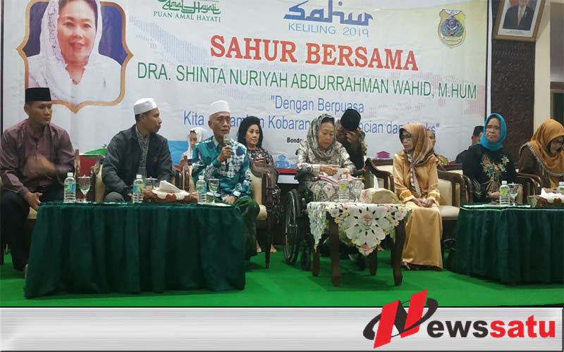 Pemkab Bondowoso Sahur Bersama Istri Gusdur
