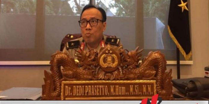 Polisi Tangkap 5 Terduga Teroris Di Jabar Polisi Tangkap 5 Terduga Teroris Di Jabar