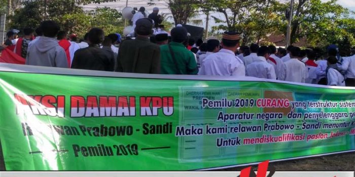 Ratusan Relawan Capres 02  Di Bondowoso Gelar Aksi Damai