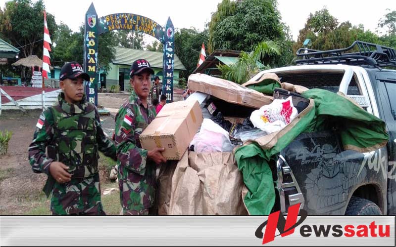 Satgas Pamtas Yonmek 521 DY Berhasil Amankan Ratusan Botol Miras