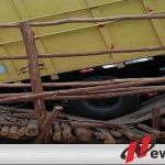 Di Lewati Truk, Jembatan Darurat Sumsel-Lampung Ambruk