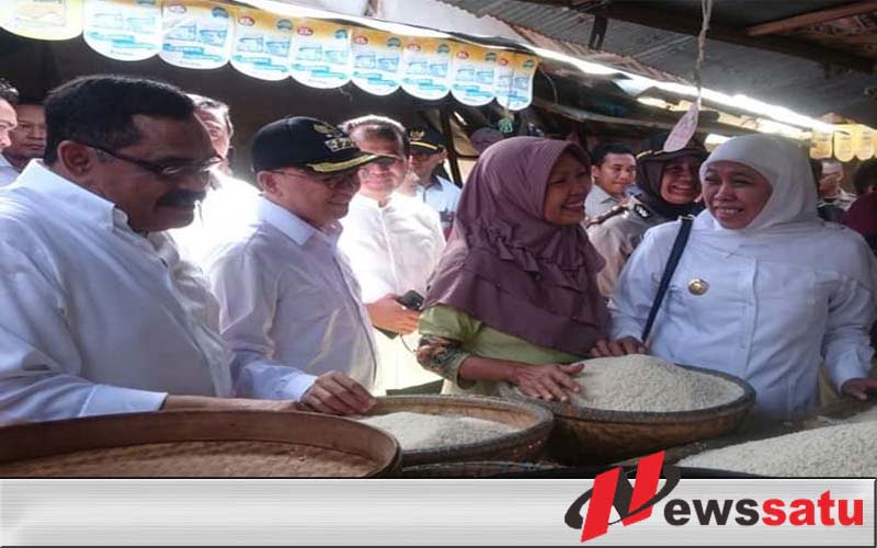 Gubernur Jatim Pantau Stok Sembako Di Pasar Anom Baru Sumenep