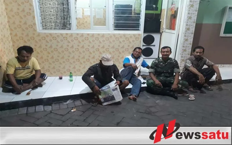 Jelang Lebaran, Babinsa Kendangsari Gencar Lakukan Siskamling