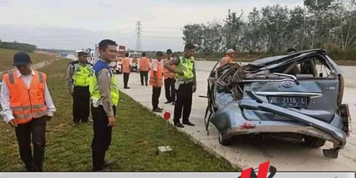 Sopir Ngantuk, Mobil Kecelakaan di Jalan Tol Pematang Panggang- Lampung