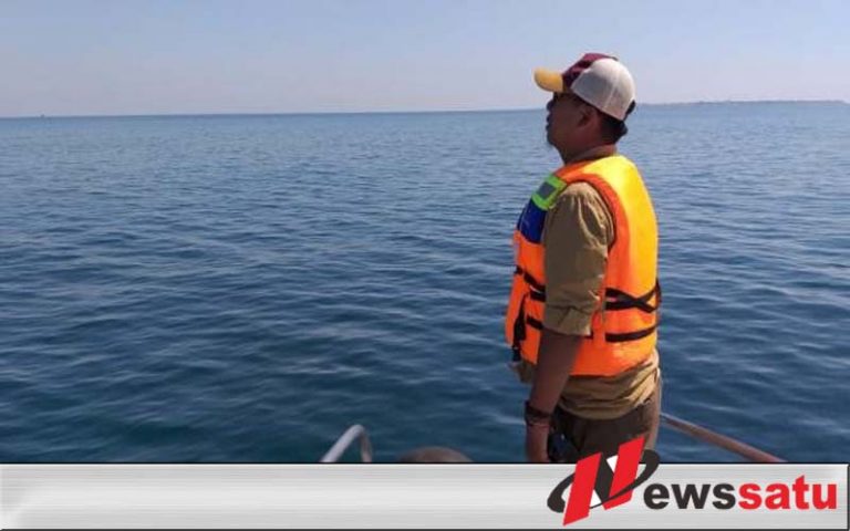 Satpol Airud Probolinggo Lakukan Pencarian Kapal Tenggelam Di Sumenep