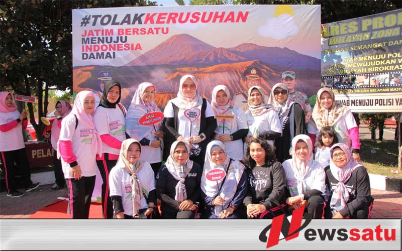 Warga Kabupaten Probolinggo Gelar Aksi Tolak Kerusuhan