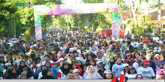 Warga Kota Probolinggo Tolak Kerusuhan Dengan Color Run