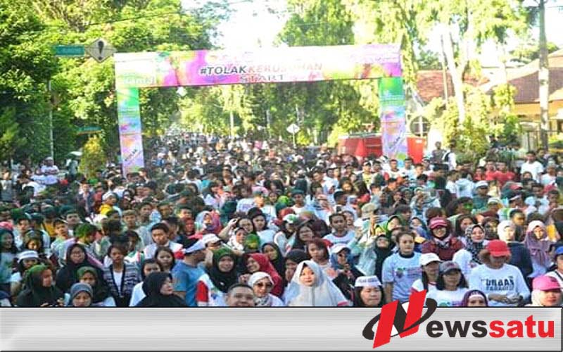 Warga Kota Probolinggo Tolak Kerusuhan Dengan Color Run
