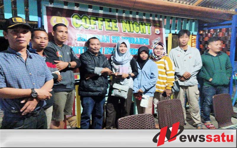 Polres Buru Bangun Sinergiritas Dengan Awak Media