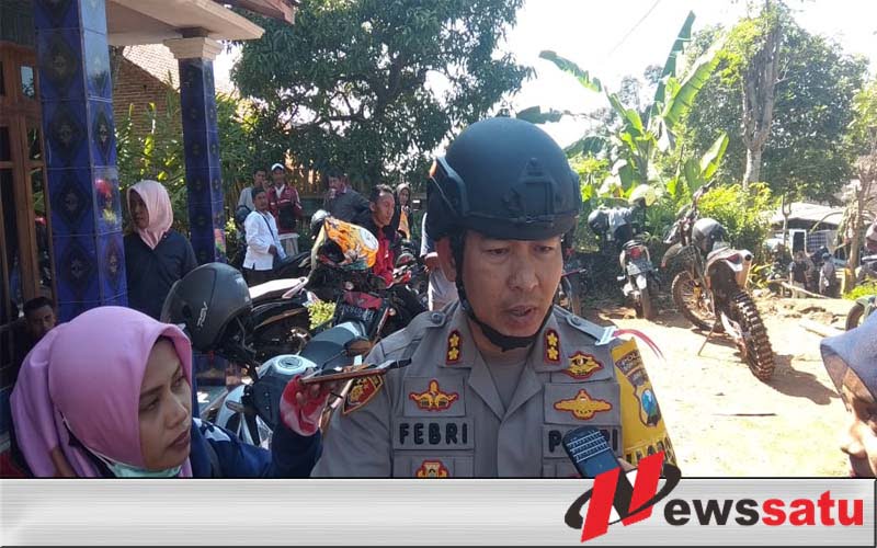 TNI Polri Lakukan Pencarian Terhadap Siswa SMP Yang Hilang Di Gunung Piramid