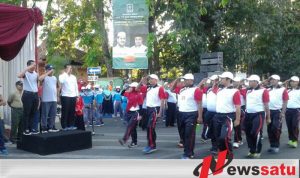 Gerak Jalan Tenaga Pendidik Dengan Tema Perjuangan Di Probolinggo