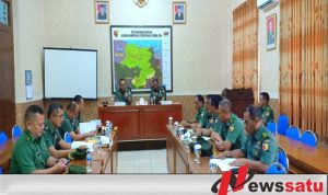 Tim Pokja Staf Ahli Kasad Bidang Ideologi Politik Terjun Di Korem 082 CPYJ