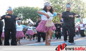 Walikota Dan Wakil Walikota Probolinggo Menari Sasojo Suku Papua