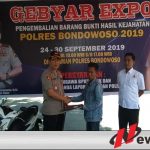 Polres Bondowoso Kembalikan BB Kejahatan Pada Pemiliknya