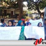 Uang Gak Bisa Cair, Nasabah KSU  Mitra Perkasa Demo