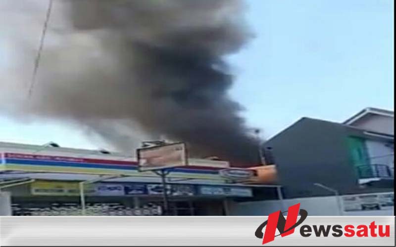 Dua Rumah Di Wiroborang Kota Probolinggo Terbakar