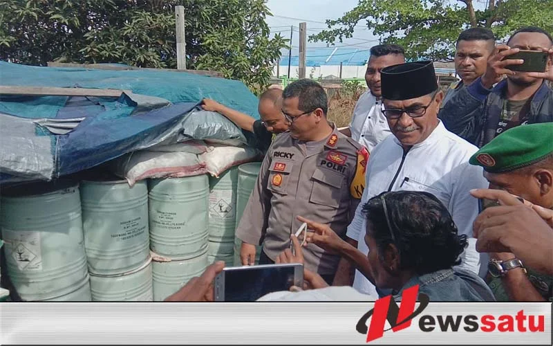 Polres Pulau Buru Amankan Ratusan Kaleng Sianida
