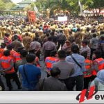 Tak Terima Pernyataan PLT BKD, Ratusan Kades Di Bondowoso Gelar Aksi Demo