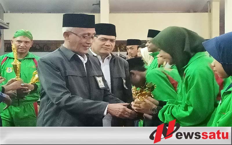 Bupati Bondowoso Beri Reward Ke Paserta  Pospeda Dan MTQ Ke 28