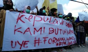 Transportasi Laut Tak Layak, Aktivis Kepulauan Sumenep Gelar Aksi Demo