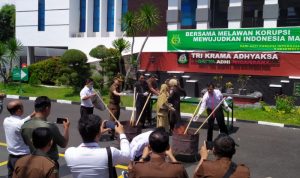 Kejari Bondowoso Musnahkan Narkoba