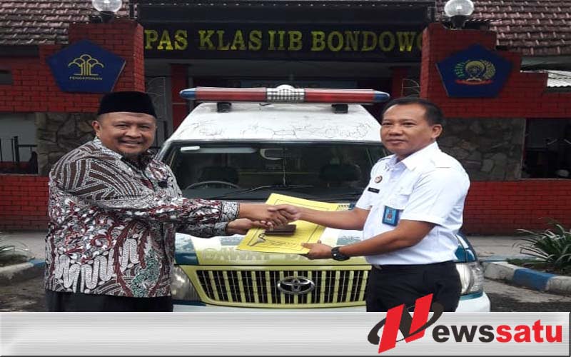 Pemkab Hibahkan Mobil Ambulance Ke Rutan Klas IIB Bondowoso