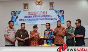 PWI Sumenep Gelar HPN dan HUT PWI ke 74 PWI Sumenep Gelar HPN dan HUT PWI ke 74